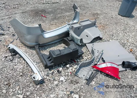 2010 Honda Insight Ex from USA, damaged, VIN JHMZE2H7XAS018581